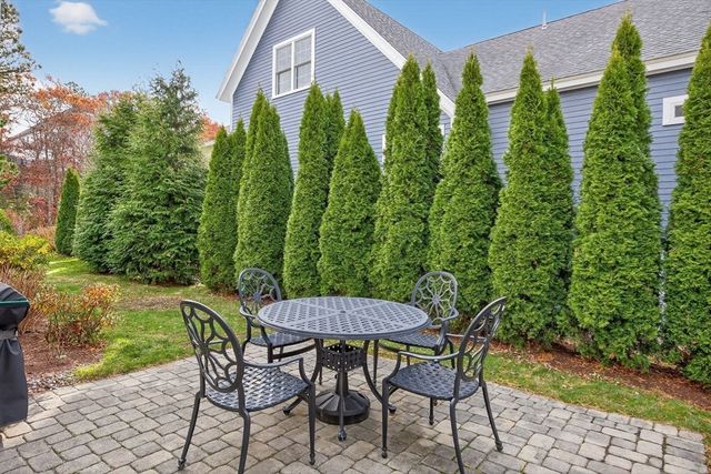 42 Poet's Corner, Plymouth, MA 02360