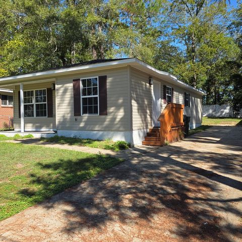 209 Ruth St., Dothan, AL 36303