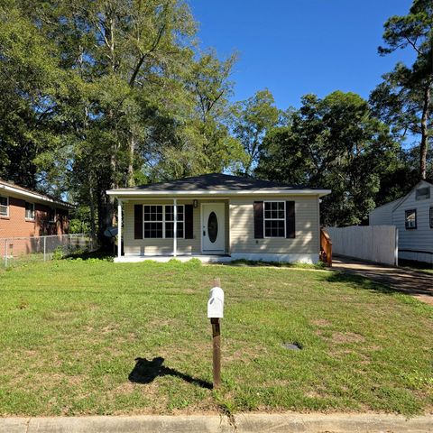 209 Ruth St., Dothan, AL 36303