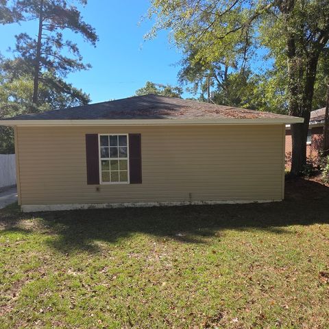 209 Ruth St., Dothan, AL 36303