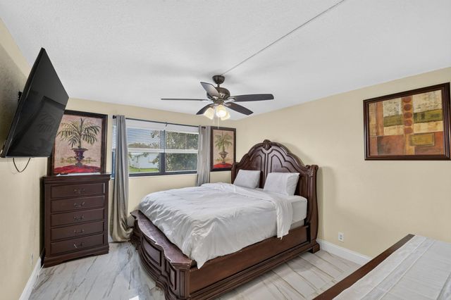 2101 W Woolbright Road J107, Boynton Beach, FL 33426