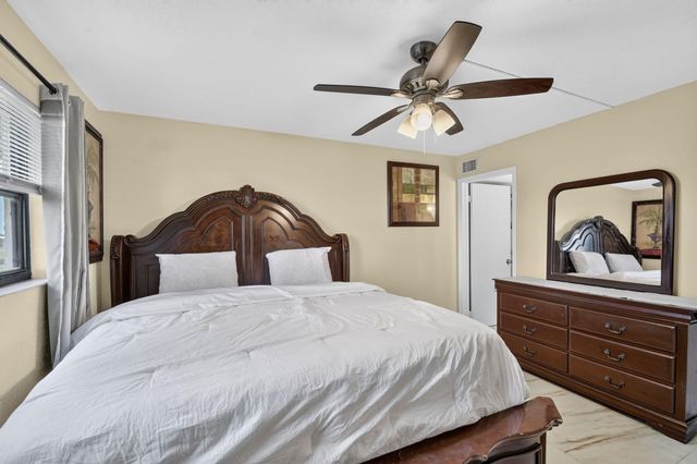 2101 W Woolbright Road J107, Boynton Beach, FL 33426