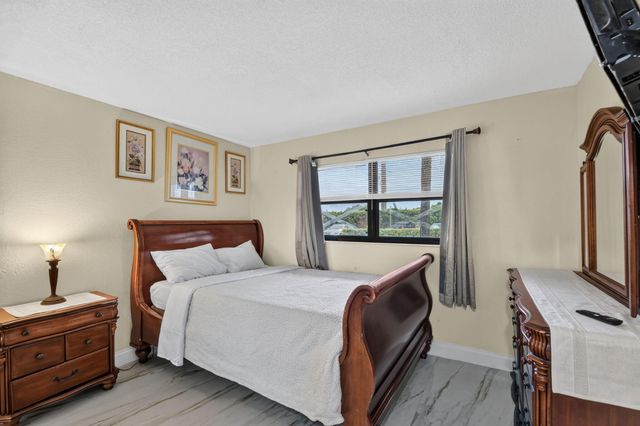 2101 W Woolbright Road J107, Boynton Beach, FL 33426