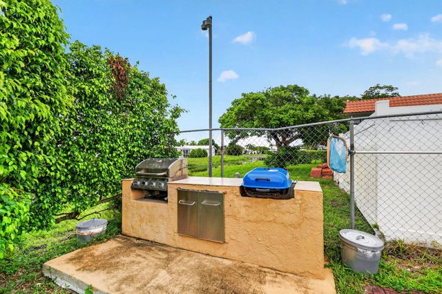 2101 W Woolbright Road J107, Boynton Beach, FL 33426