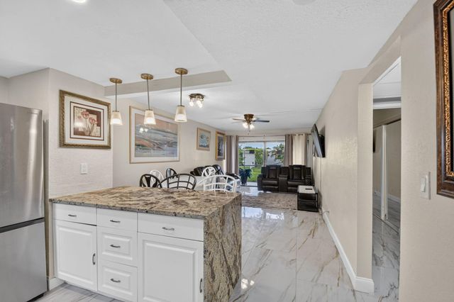2101 W Woolbright Road J107, Boynton Beach, FL 33426