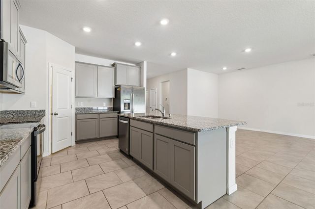 35977 MORSE WILLOW COURT, Zephyrhills, FL 33541