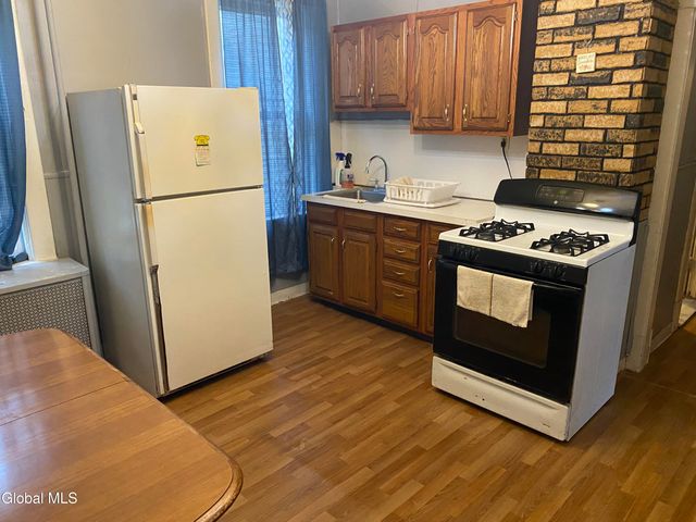 1118 3rd Avenue, Schenectady, NY 12303