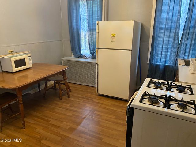 1118 3rd Avenue, Schenectady, NY 12303