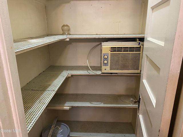 1118 3rd Avenue, Schenectady, NY 12303