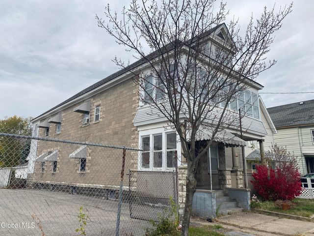 1118 3rd Avenue, Schenectady, NY 12303