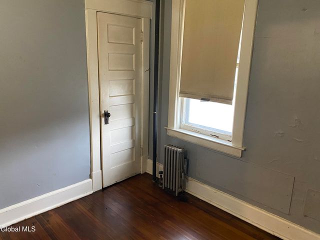 1118 3rd Avenue, Schenectady, NY 12303