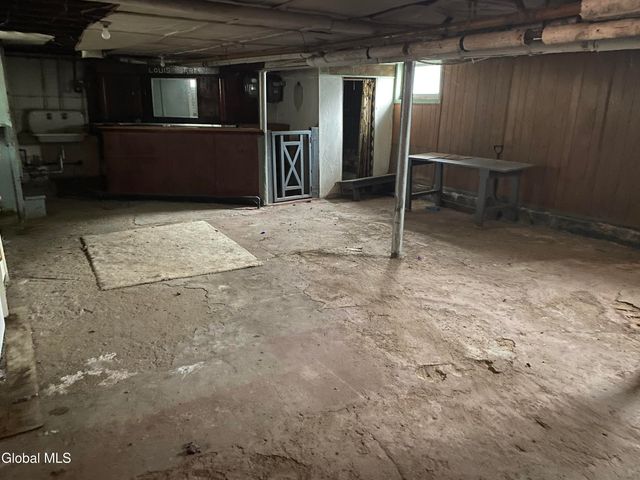 1118 3rd Avenue, Schenectady, NY 12303