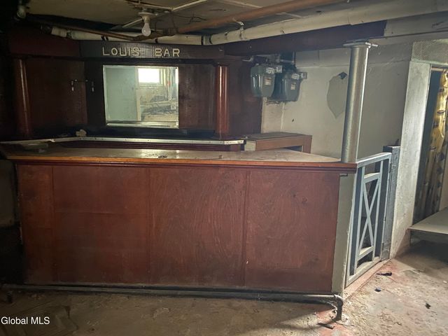 1118 3rd Avenue, Schenectady, NY 12303