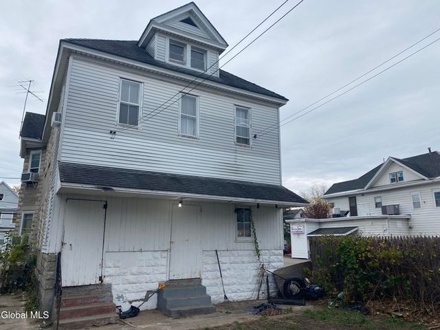 1118 3rd Avenue, Schenectady, NY 12303
