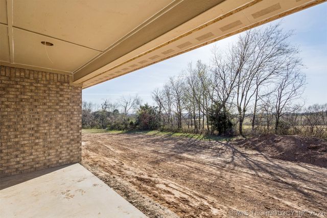 2010 N Everly Drive, Tahlequah, OK 74464