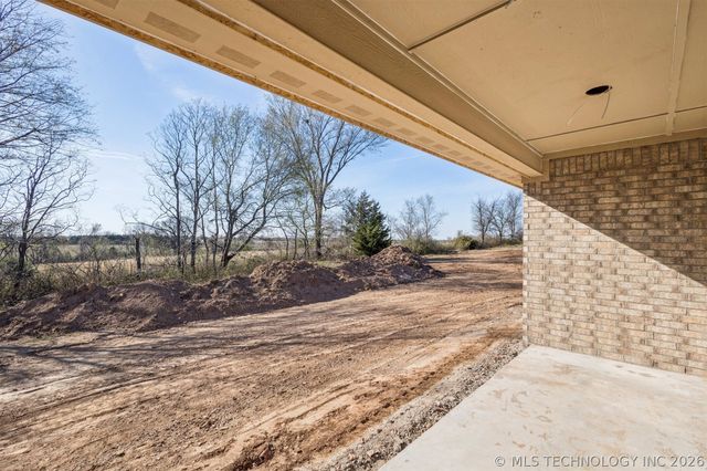 2010 N Everly Drive, Tahlequah, OK 74464
