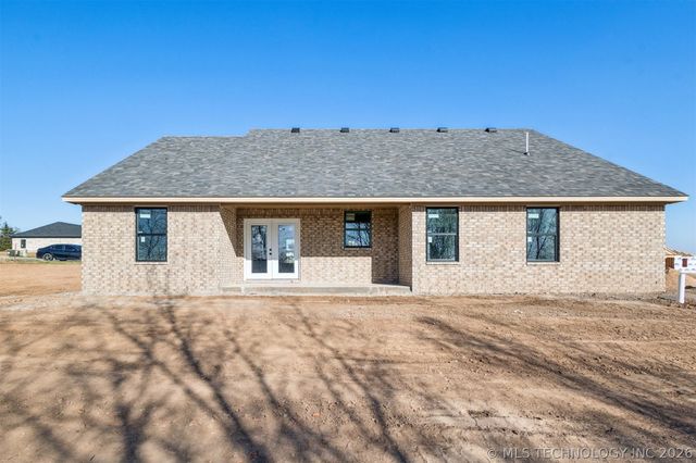 2010 N Everly Drive, Tahlequah, OK 74464