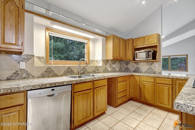 3321 Capstan Court, Anchorage, AK 99516