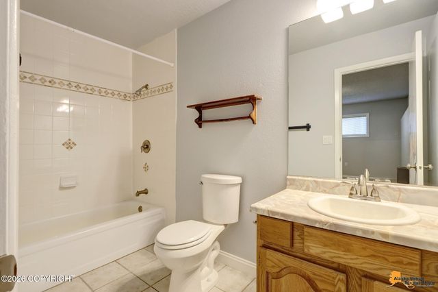 3321 Capstan Court, Anchorage, AK 99516