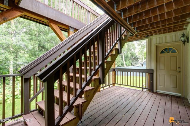 3321 Capstan Court, Anchorage, AK 99516