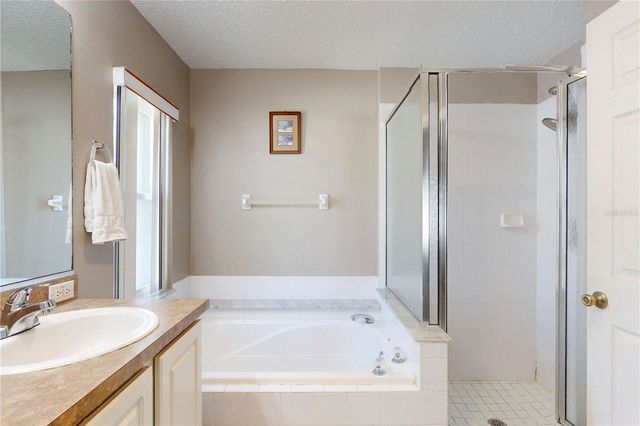 3522 TWELVE OAKS CIR, Merritt Island, FL 32953