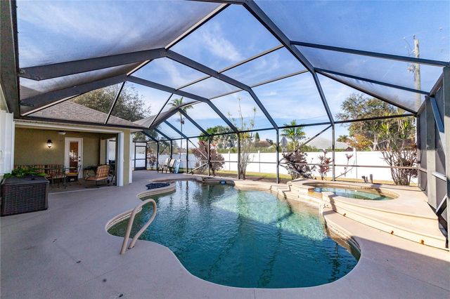 3522 TWELVE OAKS CIR, Merritt Island, FL 32953