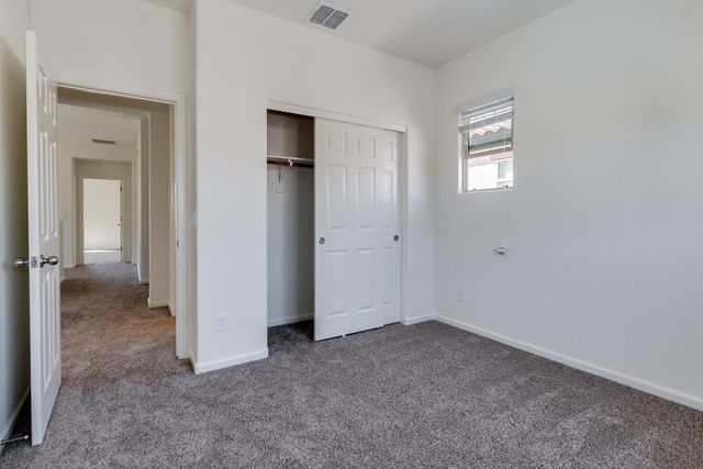 3210 S Mingus Drive, Chandler, AZ 85286