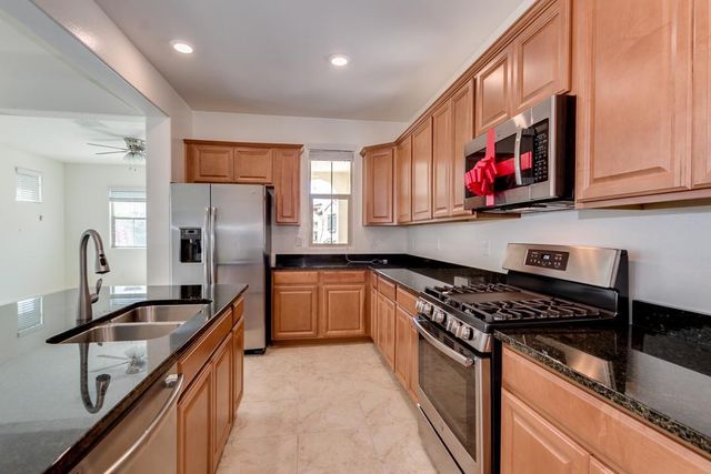 3210 S Mingus Drive, Chandler, AZ 85286