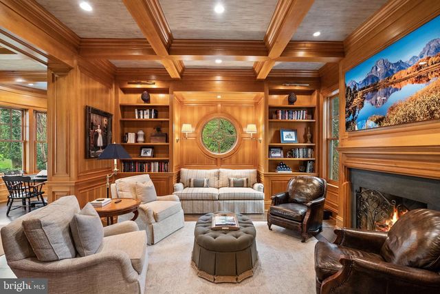 6529 SOTHORON RD, Mclean, VA 22101