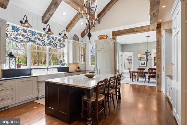 6529 SOTHORON RD, Mclean, VA 22101