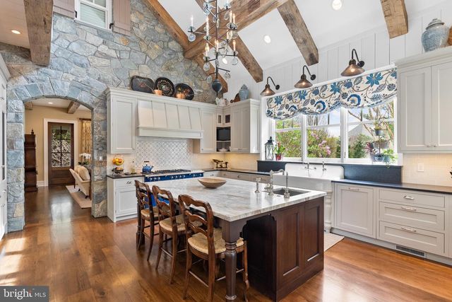 6529 SOTHORON RD, Mclean, VA 22101