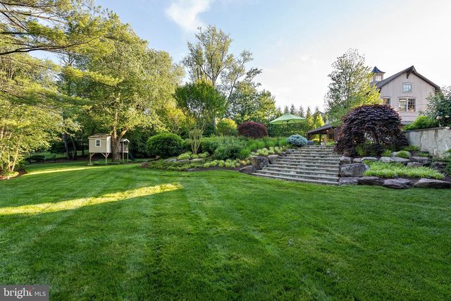 6529 SOTHORON RD, Mclean, VA 22101