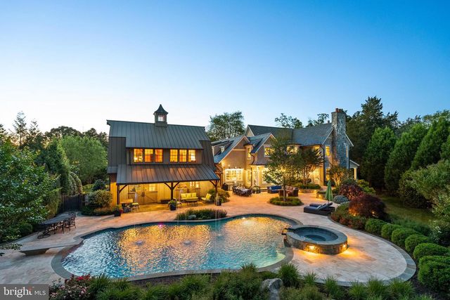 6529 SOTHORON RD, Mclean, VA 22101