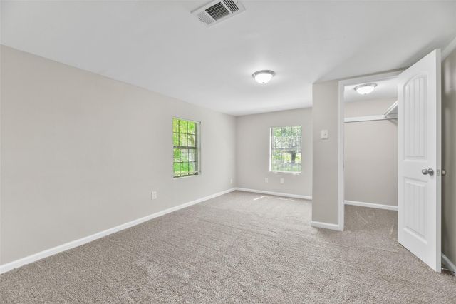 6905 Speaker Street, Hitchcock, TX 77563