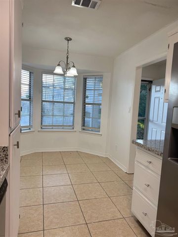 6220 Chablis Ln, Pensacola, FL 32504