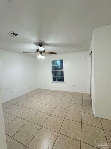 6220 Chablis Ln, Pensacola, FL 32504