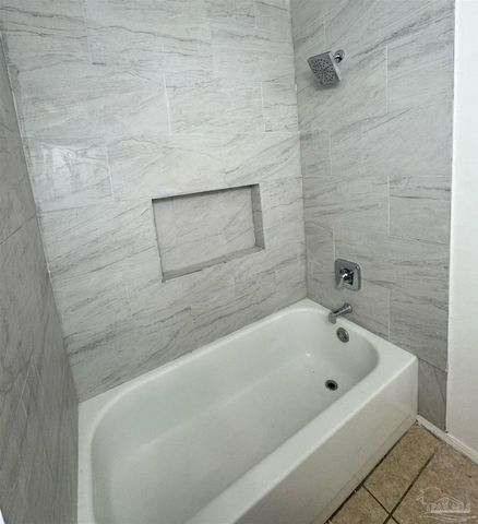 6220 Chablis Ln, Pensacola, FL 32504