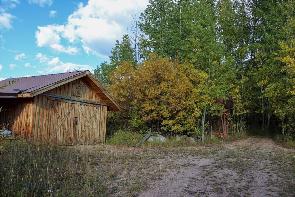 155  Moose Run, Polaris, MT 59746 photo 46