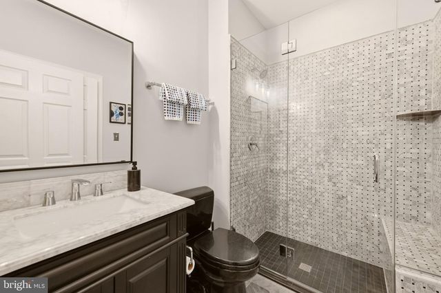 16522 HARBOUR TOWN DR, Ashton, MD 20861