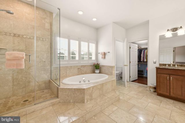 16522 HARBOUR TOWN DR, Ashton, MD 20861