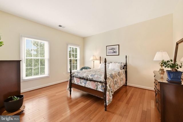 16522 HARBOUR TOWN DR, Ashton, MD 20861