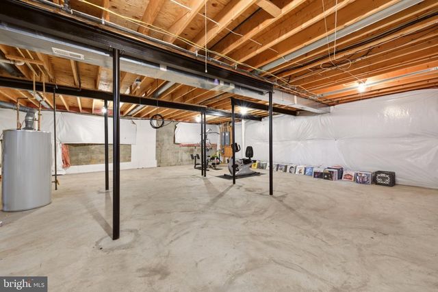 16522 HARBOUR TOWN DR, Ashton, MD 20861