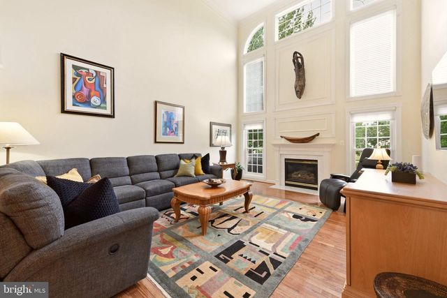 16522 HARBOUR TOWN DR, Ashton, MD 20861