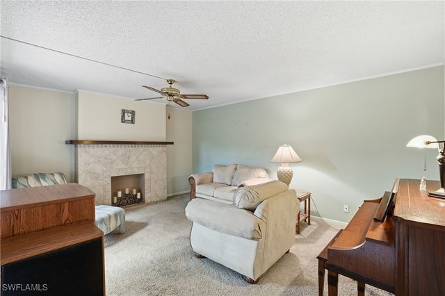 4029 Sandlewood LN 2, Fort Myers, FL 33907