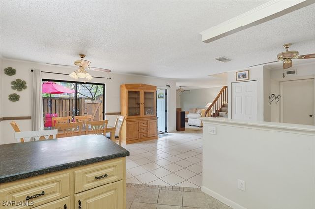 4029 Sandlewood LN 2, Fort Myers, FL 33907