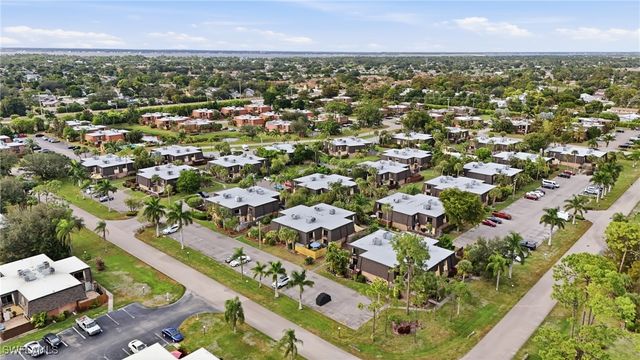 4029 Sandlewood LN 2, Fort Myers, FL 33907