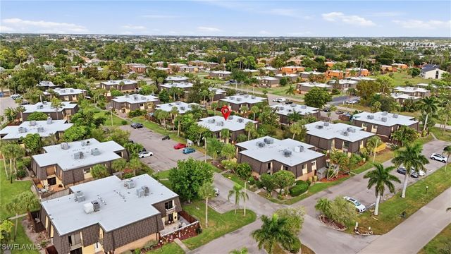 4029 Sandlewood LN 2, Fort Myers, FL 33907