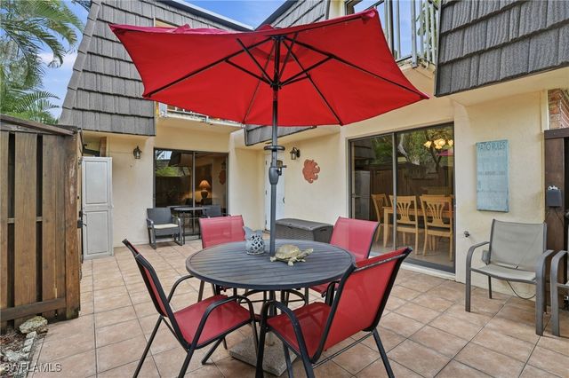 4029 Sandlewood LN 2, Fort Myers, FL 33907