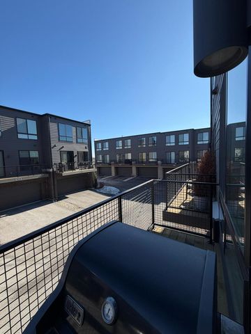 2315 Prestige Place 2315, Schaumburg, IL 60173