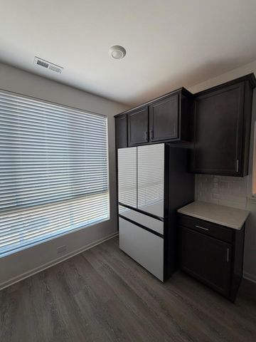 2315 Prestige Place 2315, Schaumburg, IL 60173